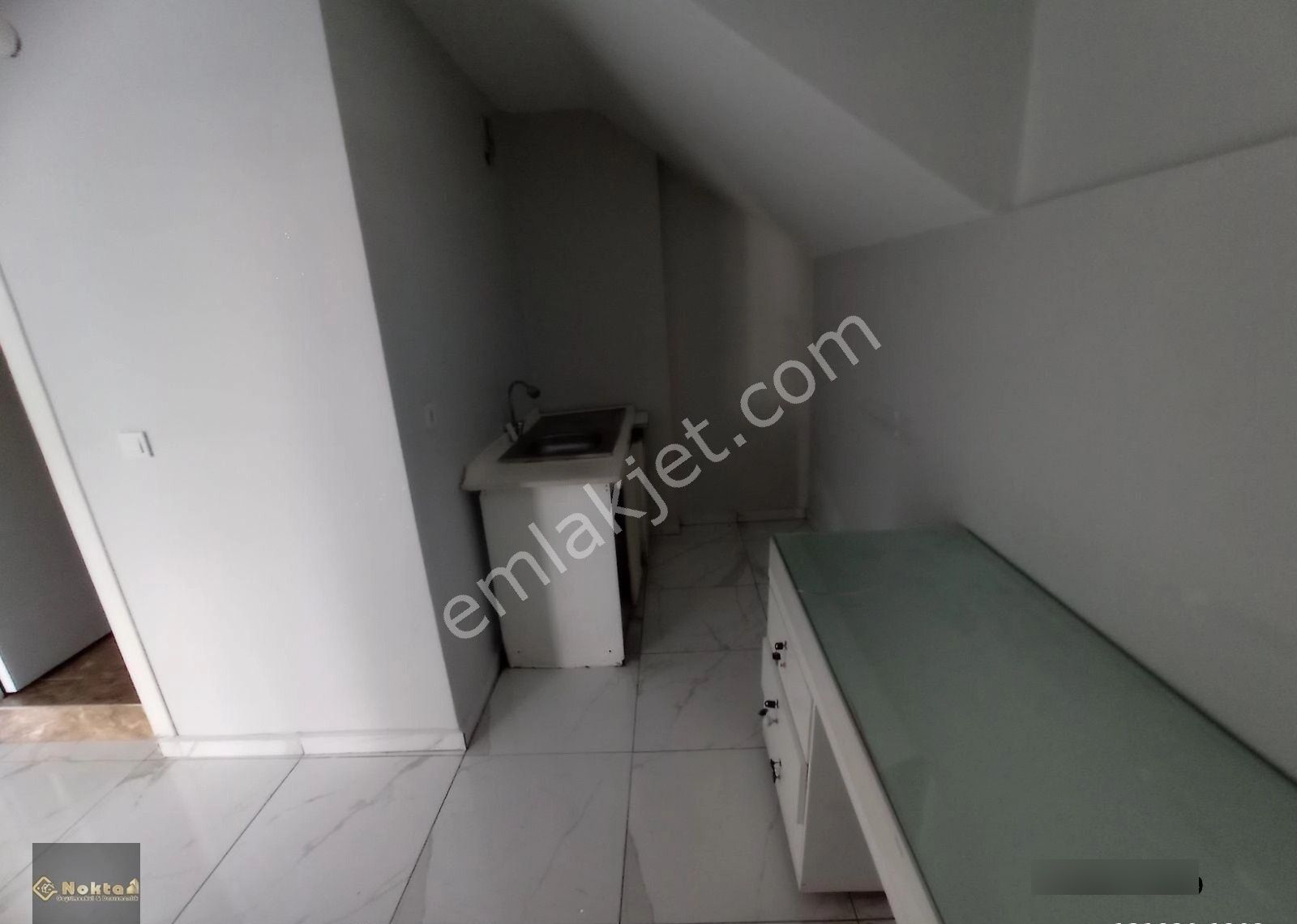 Topçu Mahallesi Nde Çift Katlı Kiralık Dükkan - Görsel 14