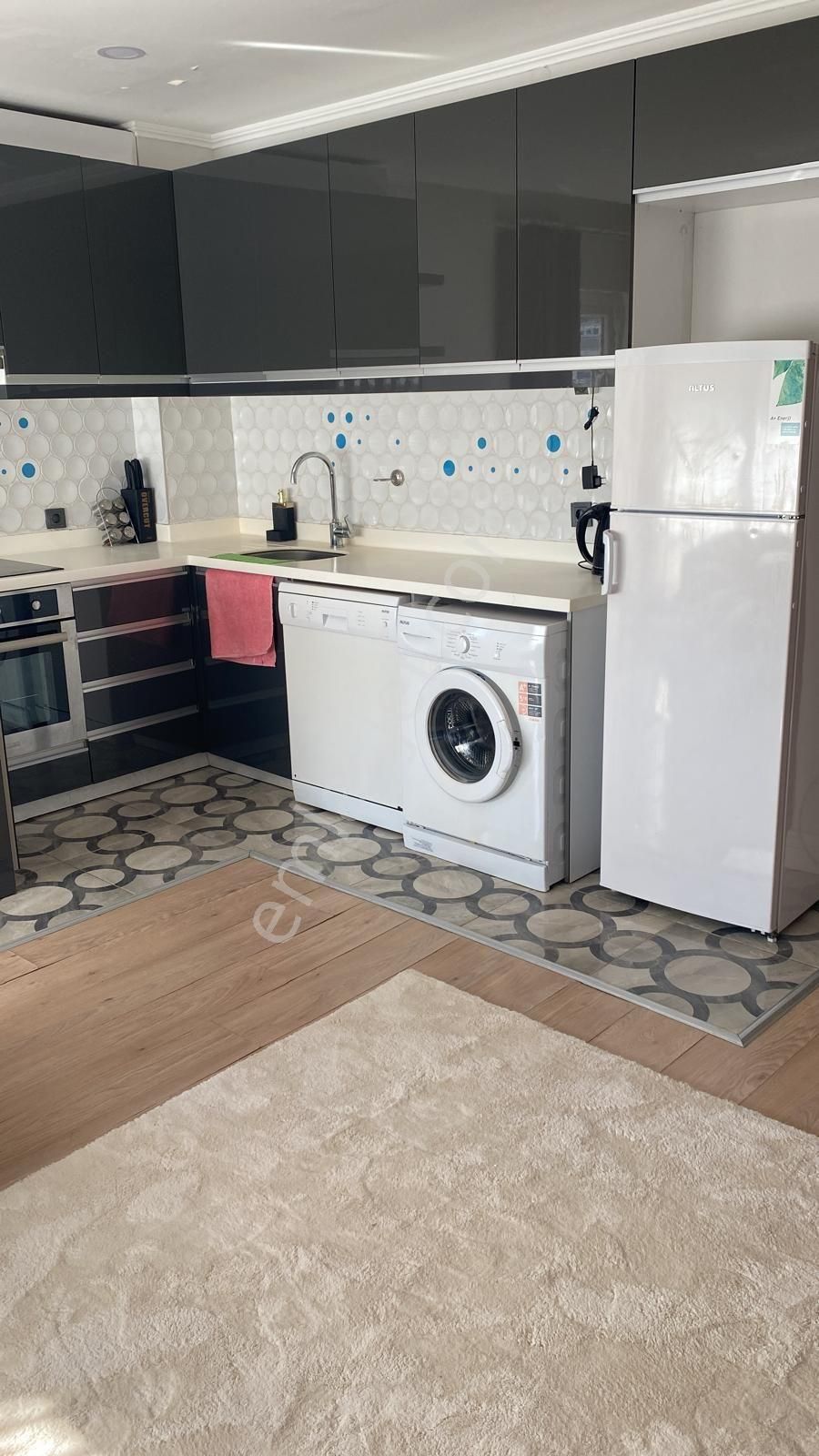 Konyaaltı Hurmada Havuzlu 2+1 Full Eşyalı Kiralık Daire - Görsel 3