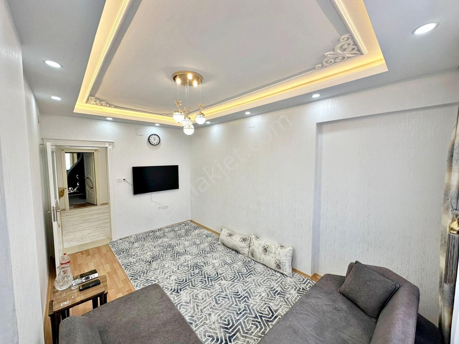 Belkız'da Geniş Oturumlu 3 Balkonlu Masrafsız Lüx 3+1 Daire - Görsel 21