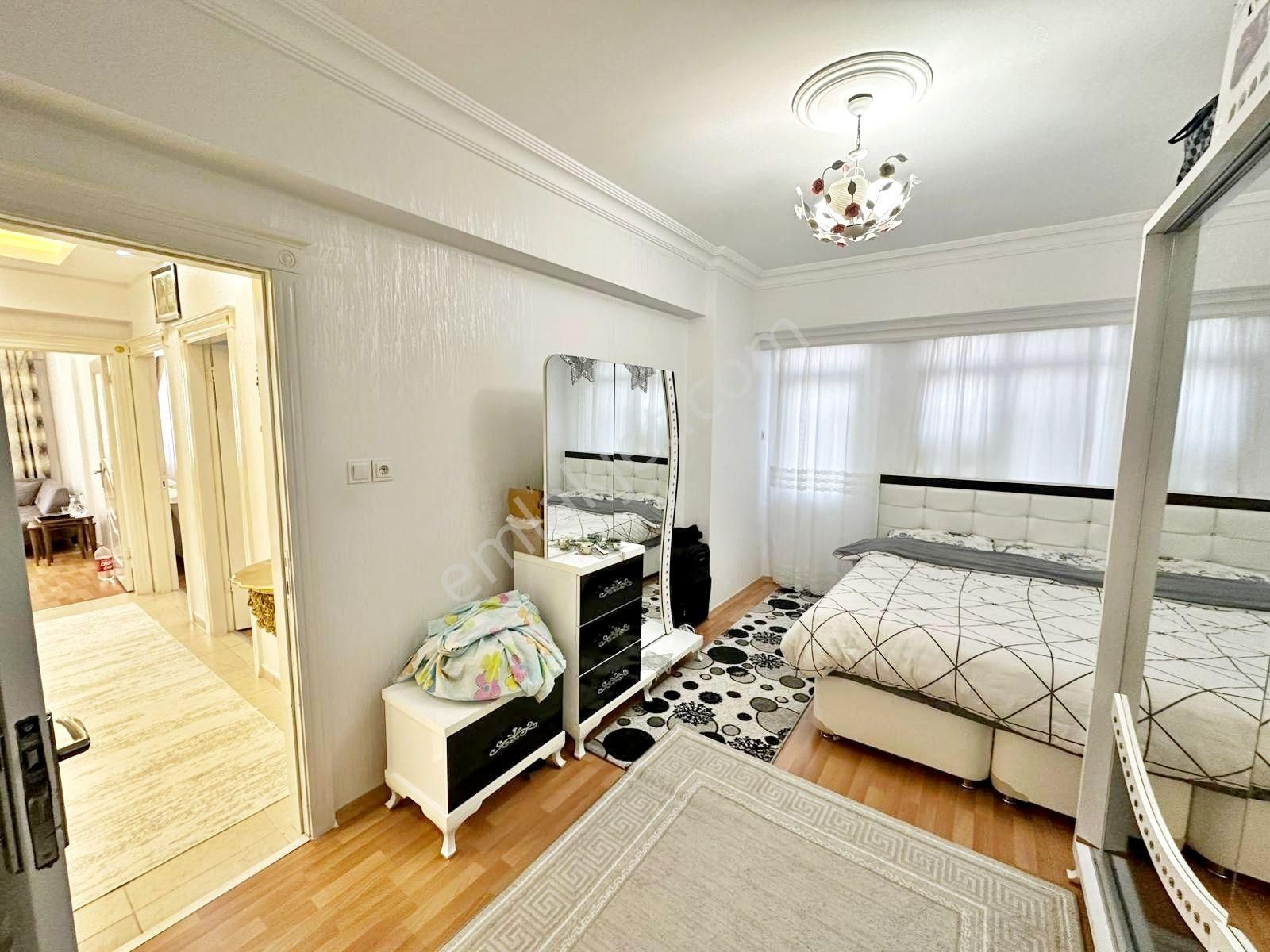 Belkız'da Geniş Oturumlu 3 Balkonlu Masrafsız Lüx 3+1 Daire - Görsel 15