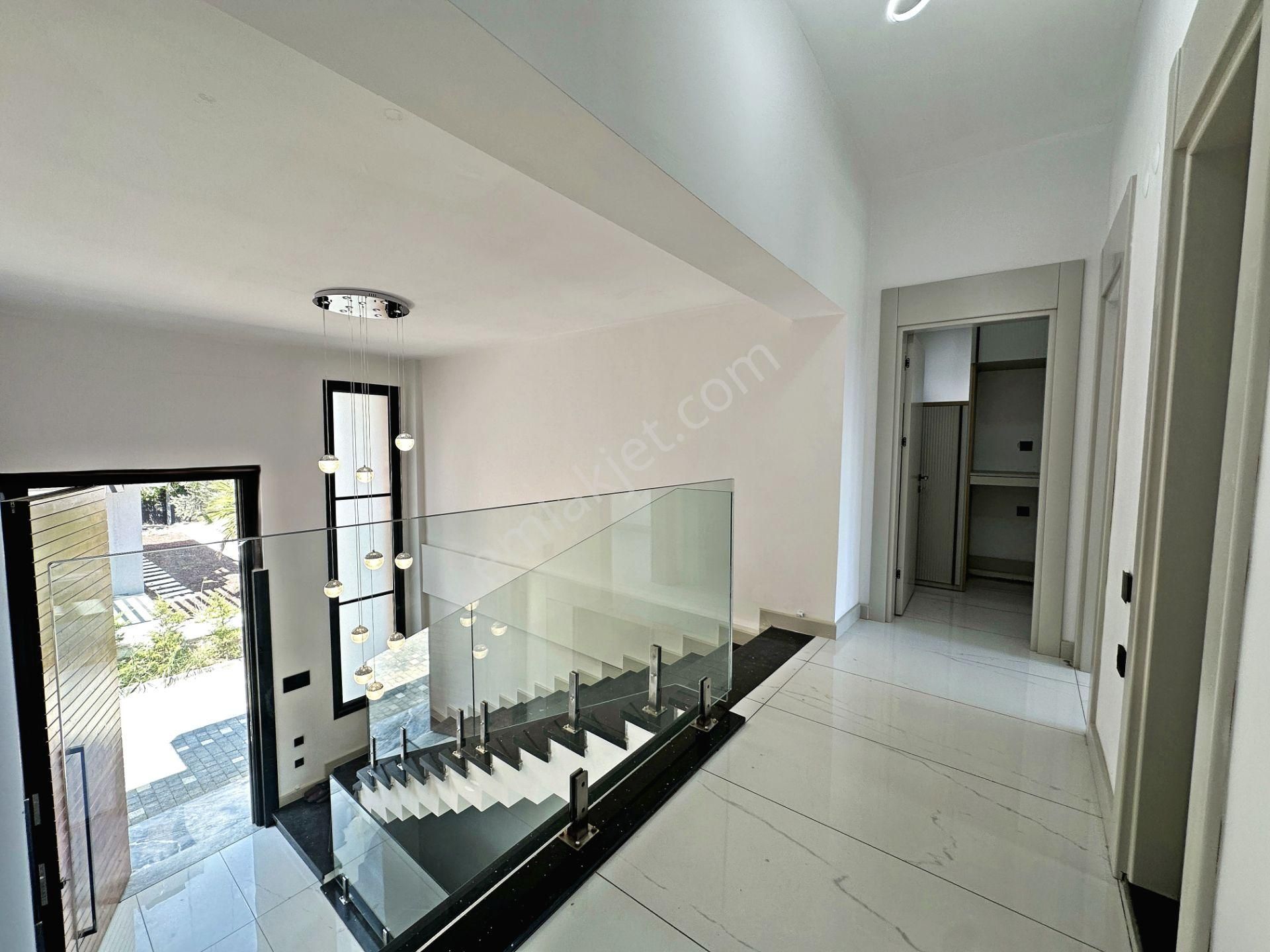 Herkes Bu Villayı Konuşuyor !! Bölgede Tek ! Güre'nin Eşsiz Doğasında 455 M² Brüt 5+1 Satılık Villa - Görsel 23