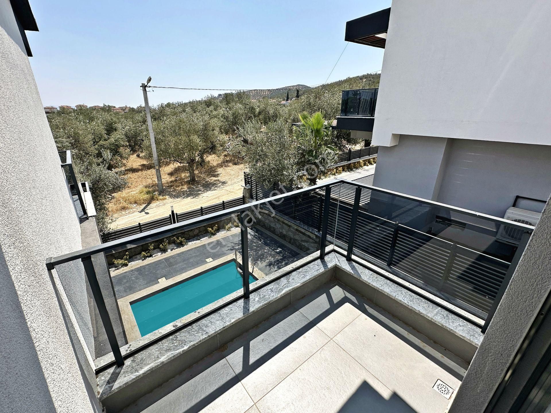 Herkes Bu Villayı Konuşuyor !! Bölgede Tek ! Güre'nin Eşsiz Doğasında 455 M² Brüt 5+1 Satılık Villa - Görsel 22