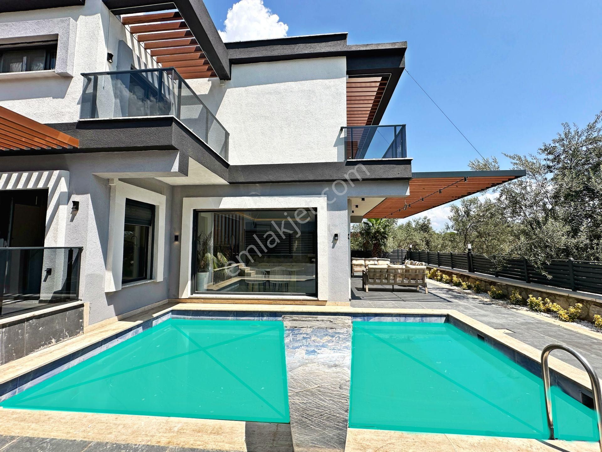 Herkes Bu Villayı Konuşuyor !! Bölgede Tek ! Güre'nin Eşsiz Doğasında 455 M² Brüt 5+1 Satılık Villa - Görsel 29