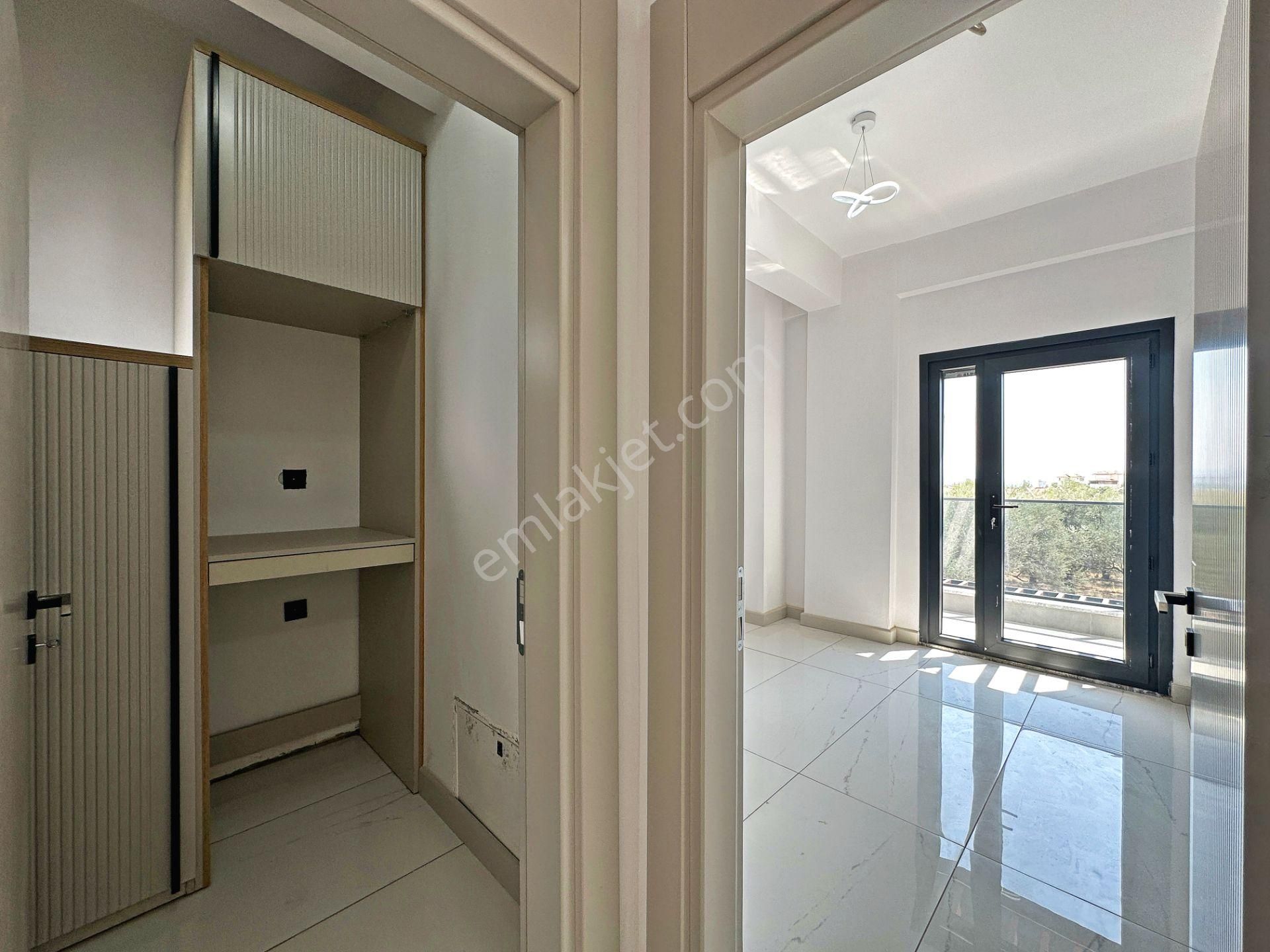 Herkes Bu Villayı Konuşuyor !! Bölgede Tek ! Güre'nin Eşsiz Doğasında 455 M² Brüt 5+1 Satılık Villa - Görsel 14