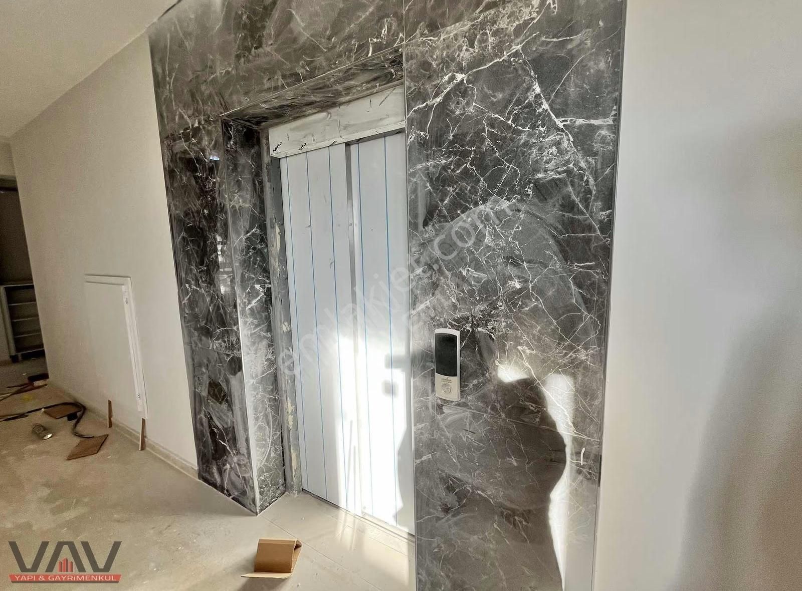 Meram Alpaslan Mahallesi'nde 20 Güne Teslim Arakat 3+1 Daire! - Görsel 9