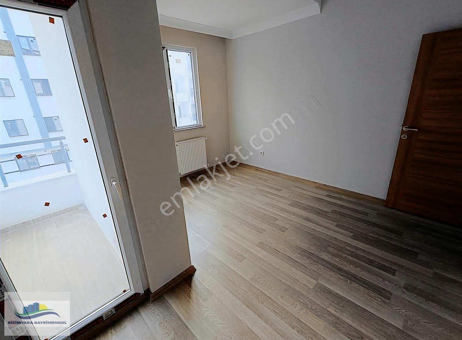 Yenidoğan Da Ulaşıma Yakın Çift Balkonlu 2+1 Arakat Daire - Görsel 6