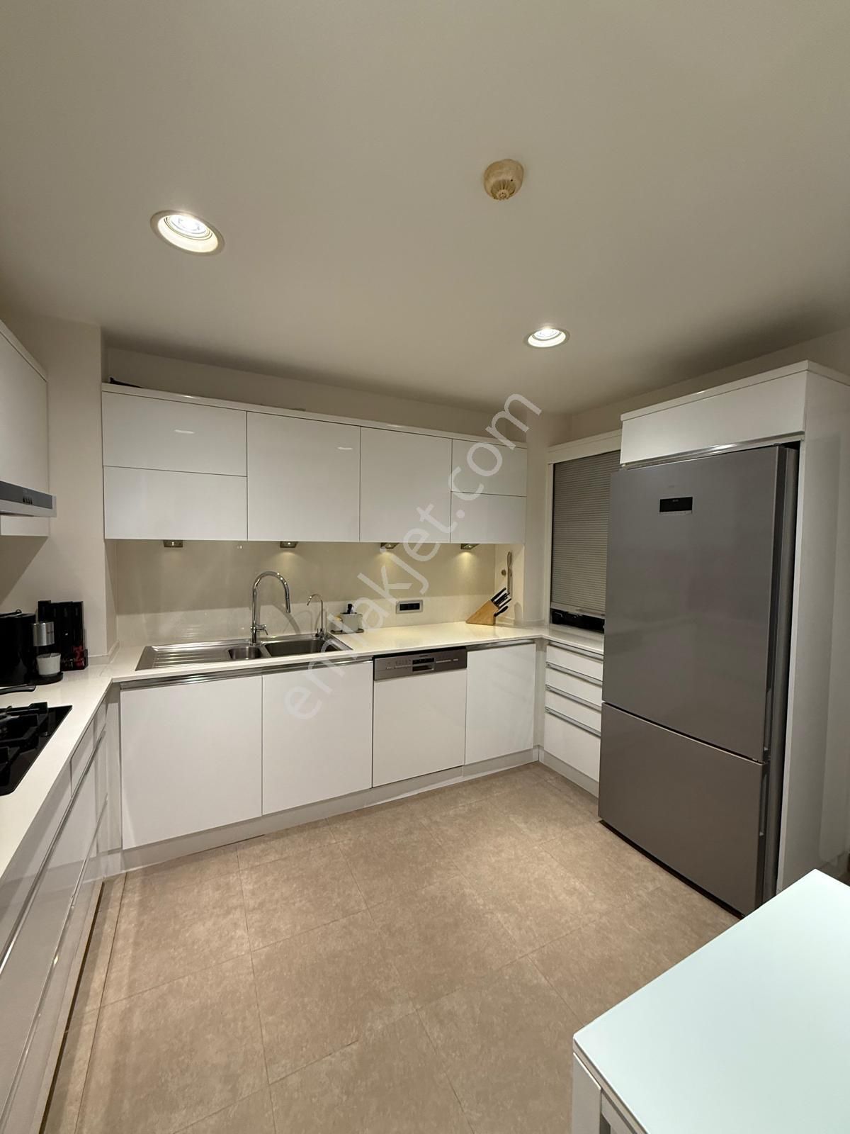 Karataş 4+1 200 M2 Satılık Bakımlı Yalı Dairesi - Görsel 26