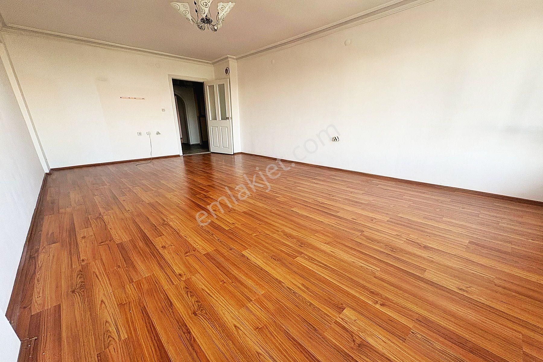 Yayla Muhtarlık Yakını Park Manzaralı 2. Katta 3+1 Kiralık Daire - Görsel 5