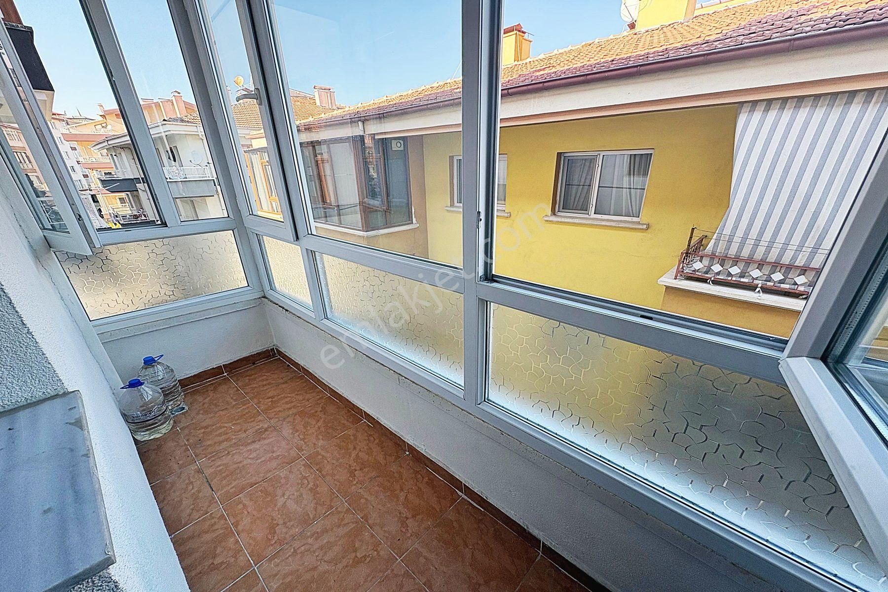 Yayla Muhtarlık Yakını Park Manzaralı 2. Katta 3+1 Kiralık Daire - Görsel 11