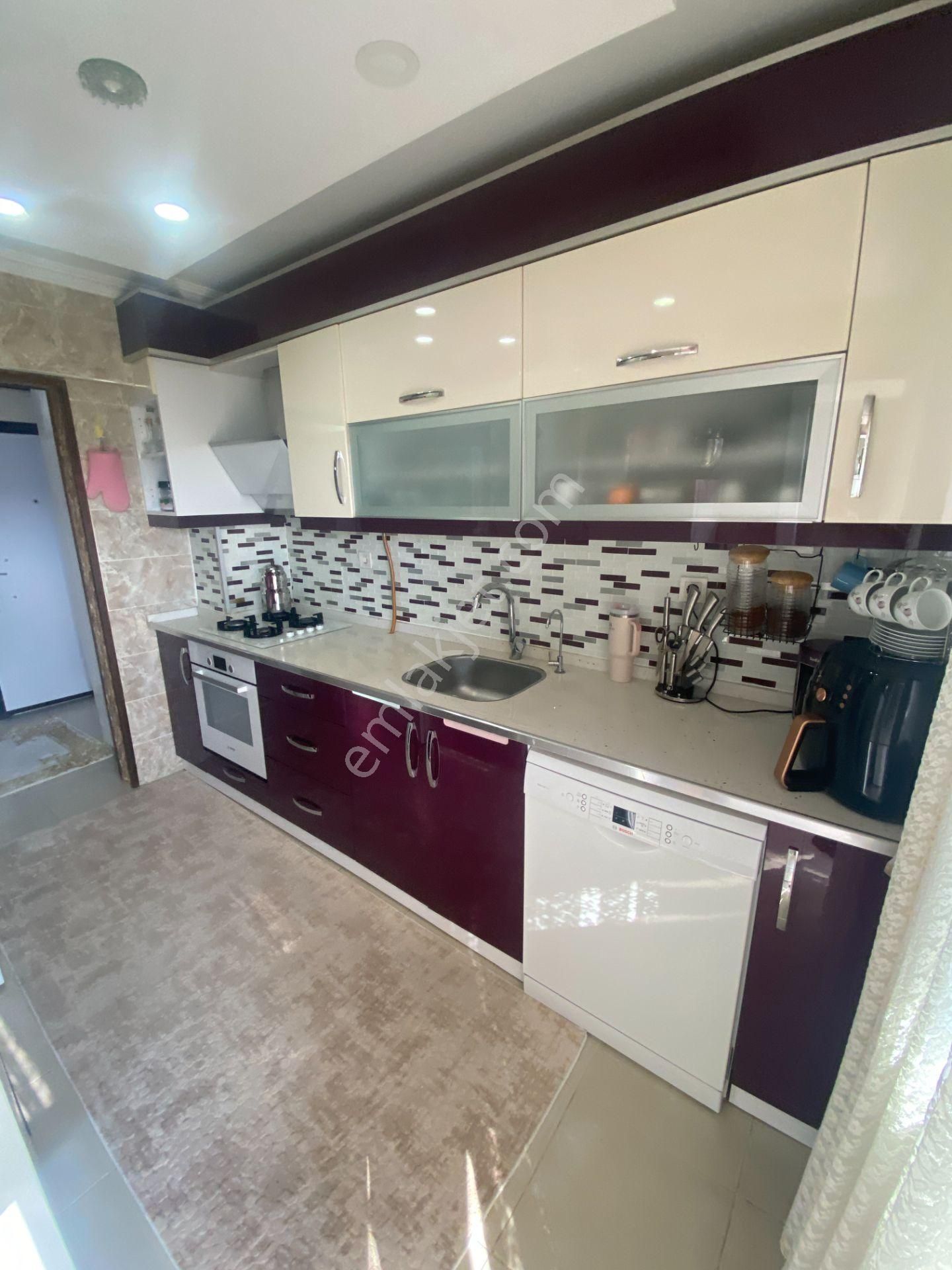 Bucakoop'ta Site İçi, Otoparklı,full Tadilatlı Satılık 3+1 Daire - Görsel 23