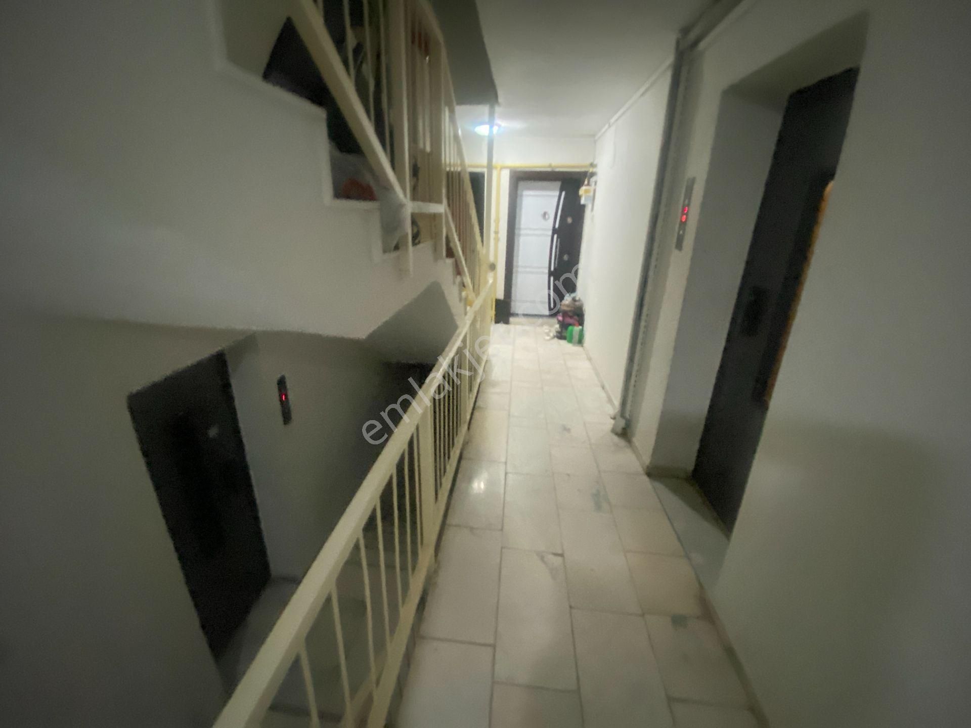 Bucakoop'ta Site İçi, Otoparklı,full Tadilatlı Satılık 3+1 Daire - Görsel 27