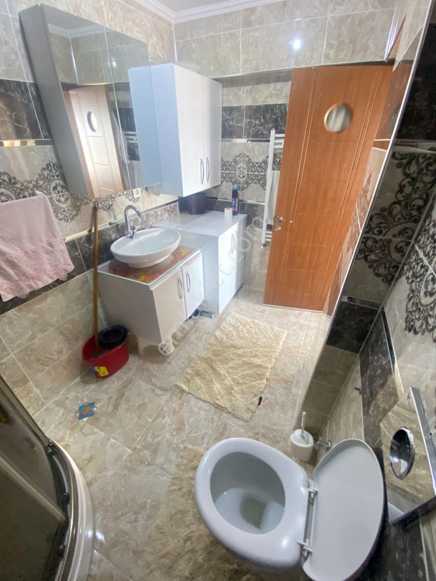 Bucakoop'ta Site İçi, Otoparklı,full Tadilatlı Satılık 3+1 Daire - Görsel 13