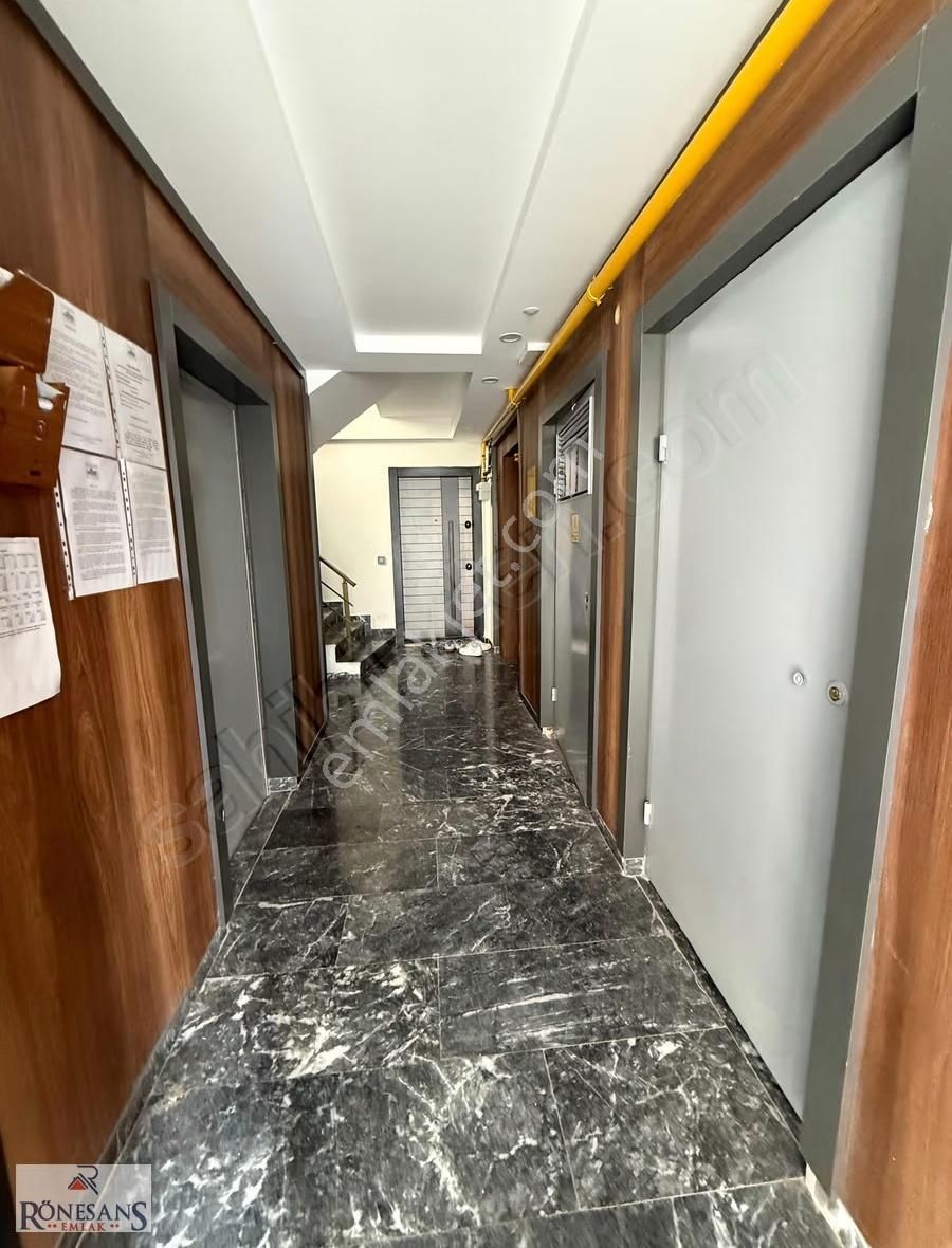 Rönesans Emlaktan Ulaşıma Yakın Satılık 1+1 Daire - Görsel 16