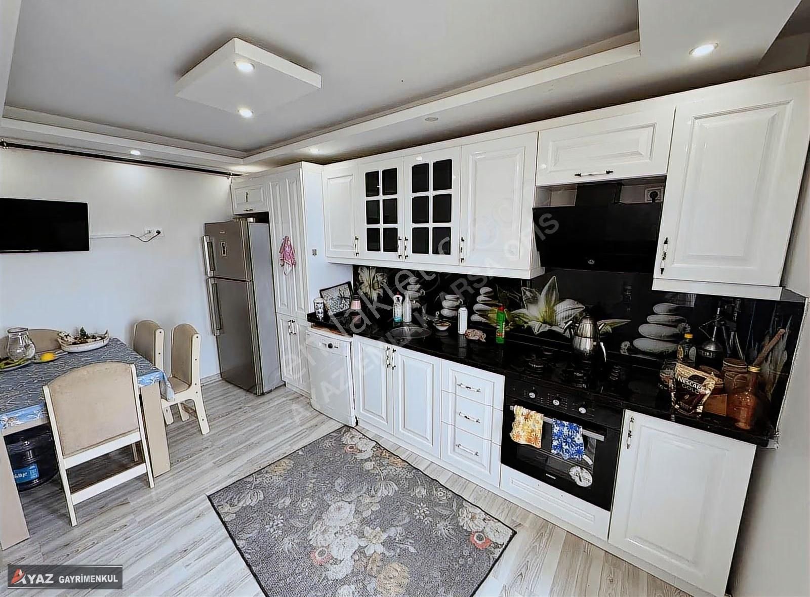 Ayaz Emlak'dan Acil Satılık Otoparklı Sitede Mükemmel Daire - Görsel 13