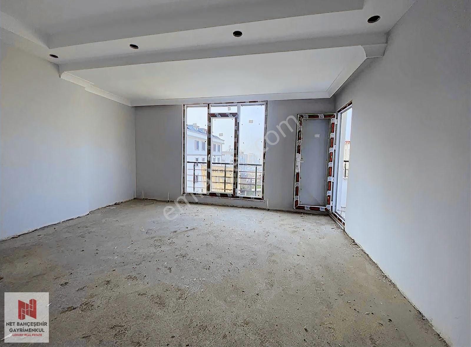 Avcılar Tahtakale Mahhallesi Muhteşem Konumlu Satılık 3+1 Daire - Görsel 11