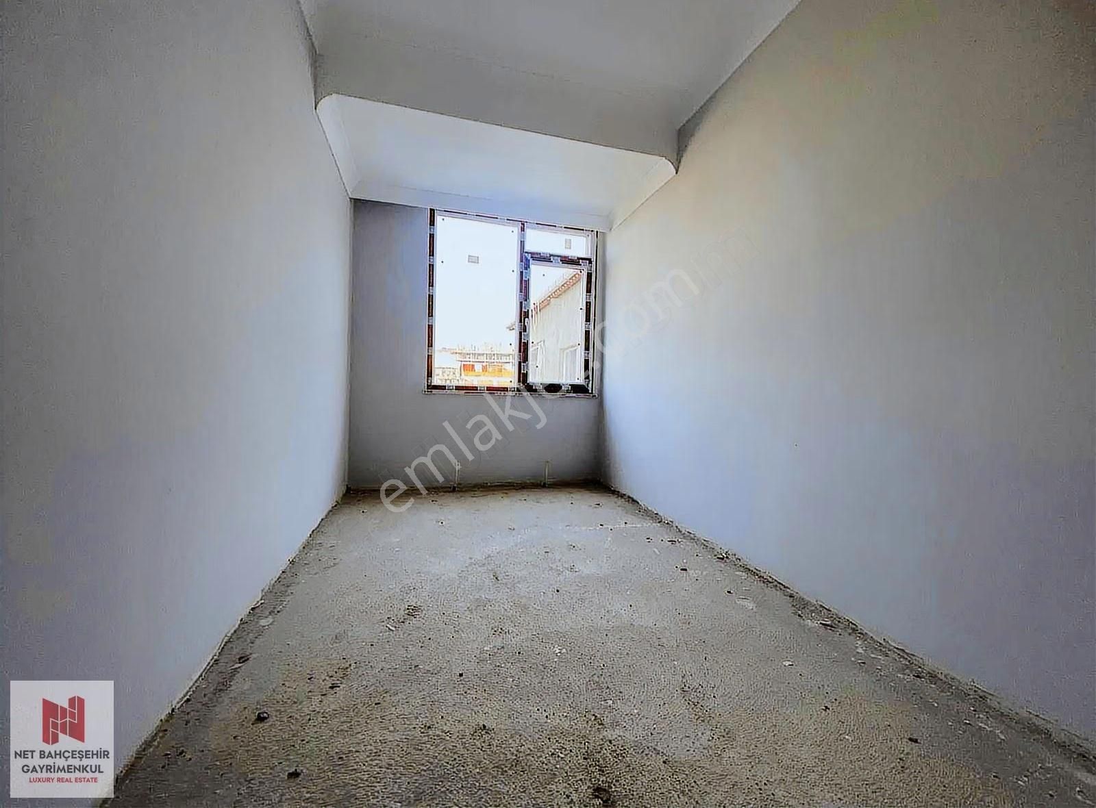 Avcılar Tahtakale Mahhallesi Muhteşem Konumlu Satılık 3+1 Daire - Görsel 5