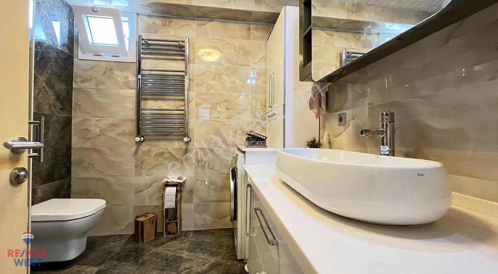 Karşıyaka Aksoy Palmiye Sokak Satılık Tadilatlı 3+1 Daire - Görsel 22