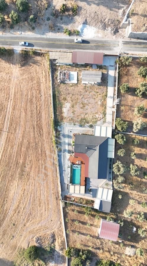 Çökertme Sahilinde Tam Müstakil 3+1 Özel Havuzlu Taş Villa Ve Arsası - Görsel 5