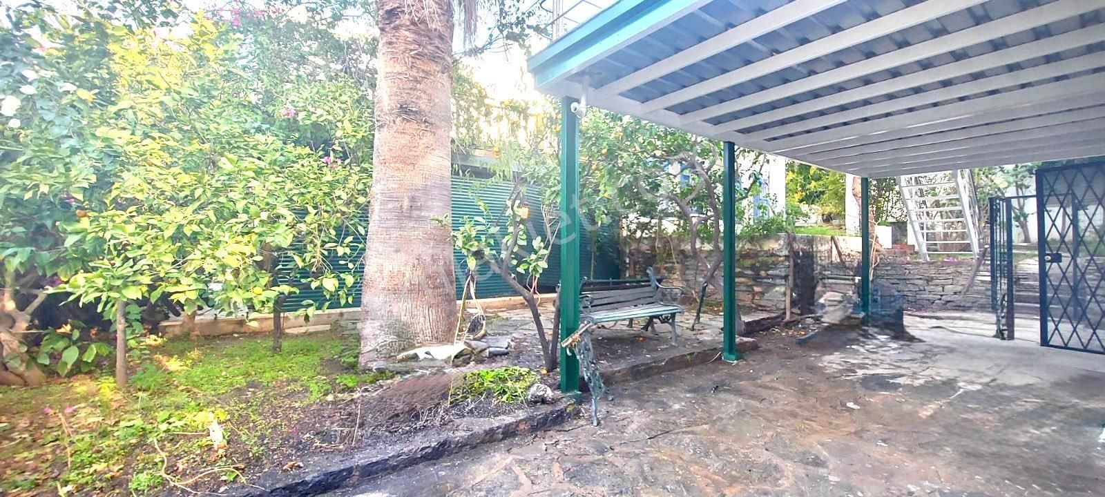 Sahile Ve Tüm İhtiyaç Noktalarına Yürüme Mesafesinde Müstakil Ev - Görsel 22