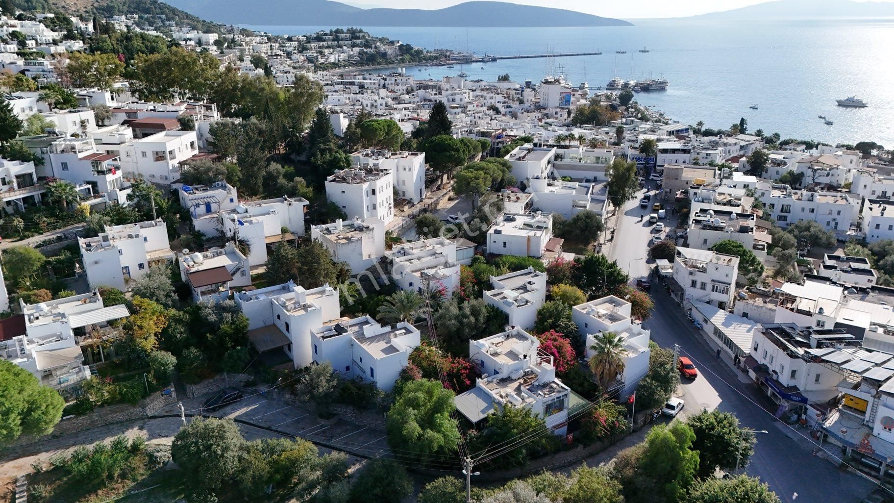 Sahile Ve Tüm İhtiyaç Noktalarına Yürüme Mesafesinde Müstakil Ev