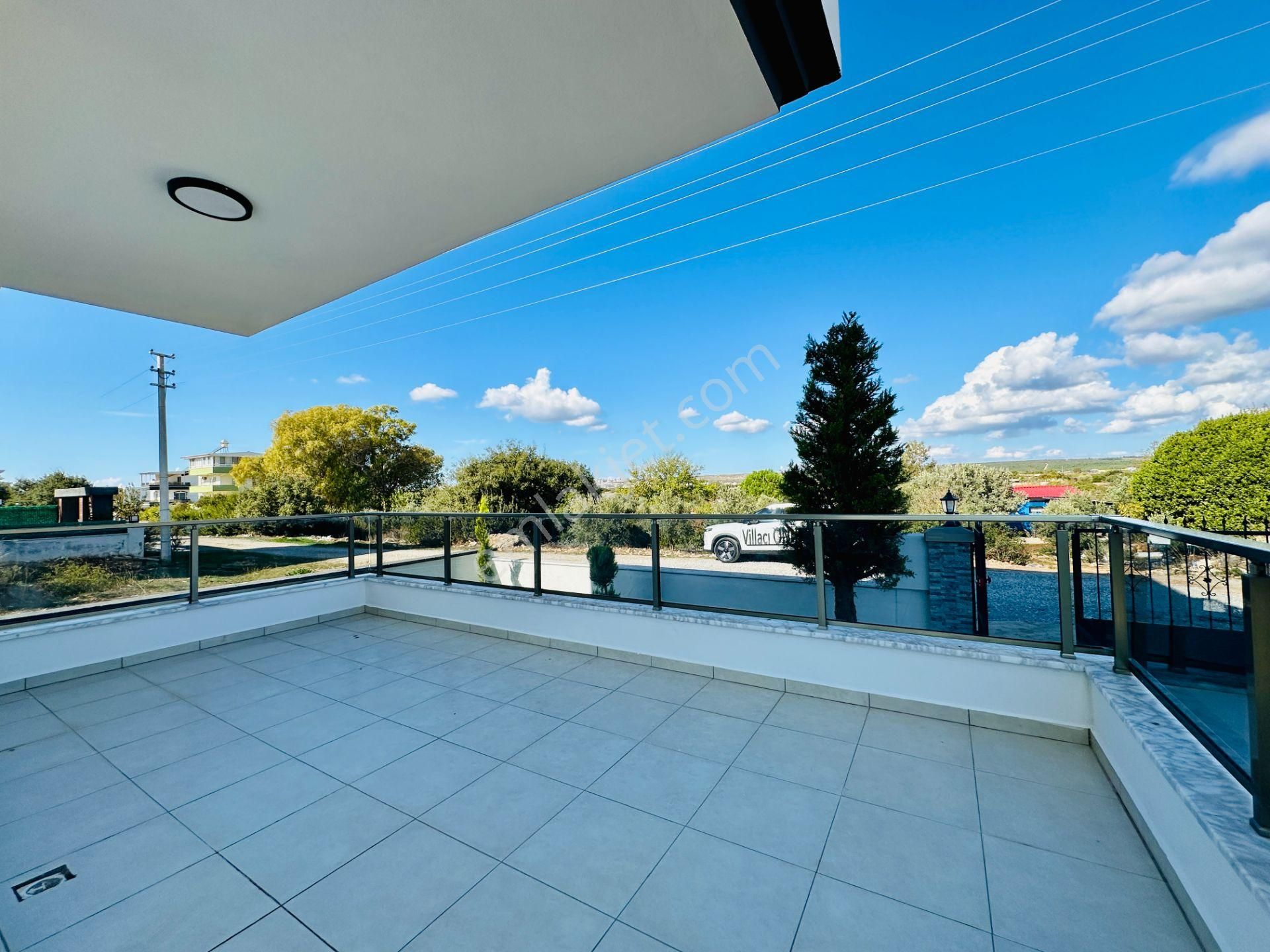 Villacı Onur'dan Altınkumda Satılık. 4+1 Müstakil Bahçeli Villa - Görsel 11