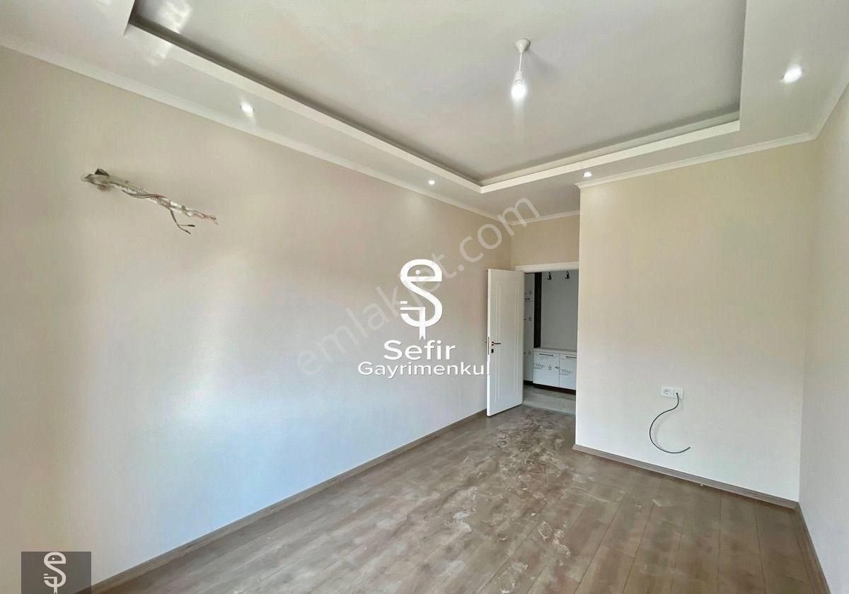 Alanya Oba Çıplaklı'da Satılık 2+1 Havuzlu Sitede Geniş Daire - Görsel 8