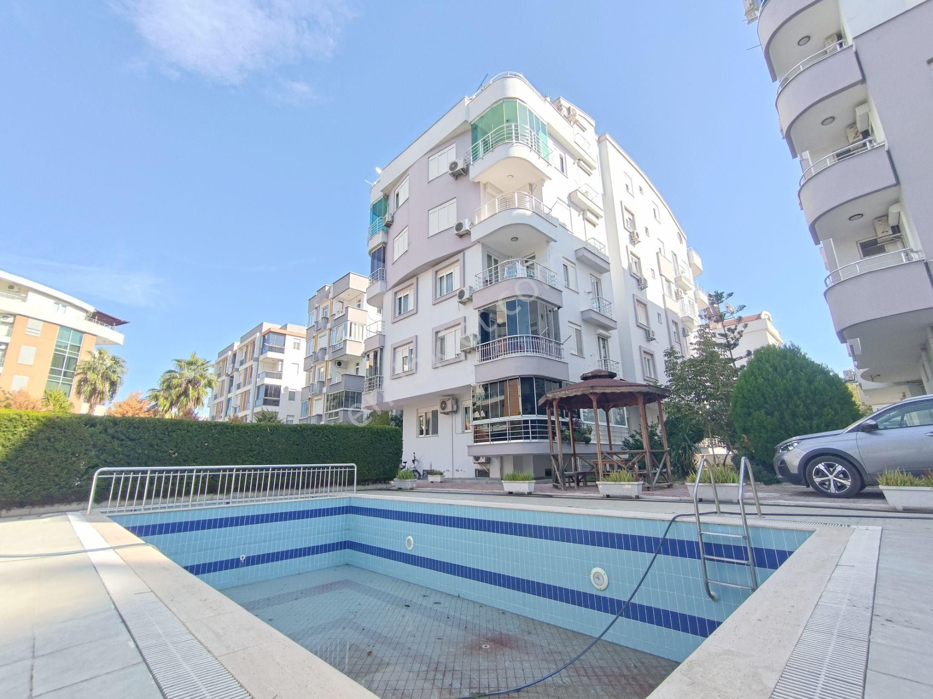 Konyaaltında Kiralık Eşyalı 2+1 Daire | Ebeveyn Banyo & Havuzlu - Görsel 20