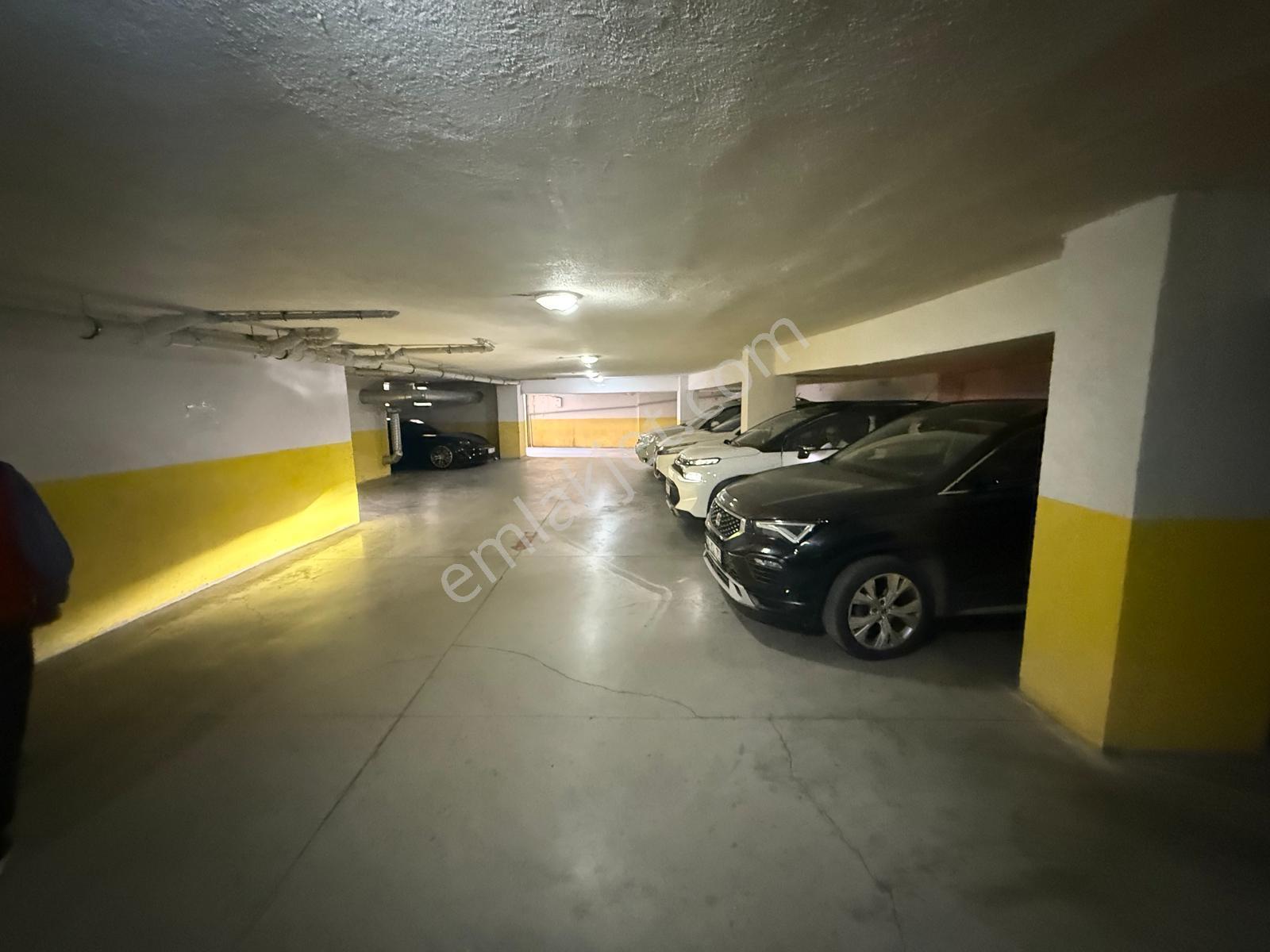 Barış'tan Kapalı Otoparklı Asansörlü Manzaralı 5+2 Lüks Dubleks - Görsel 17