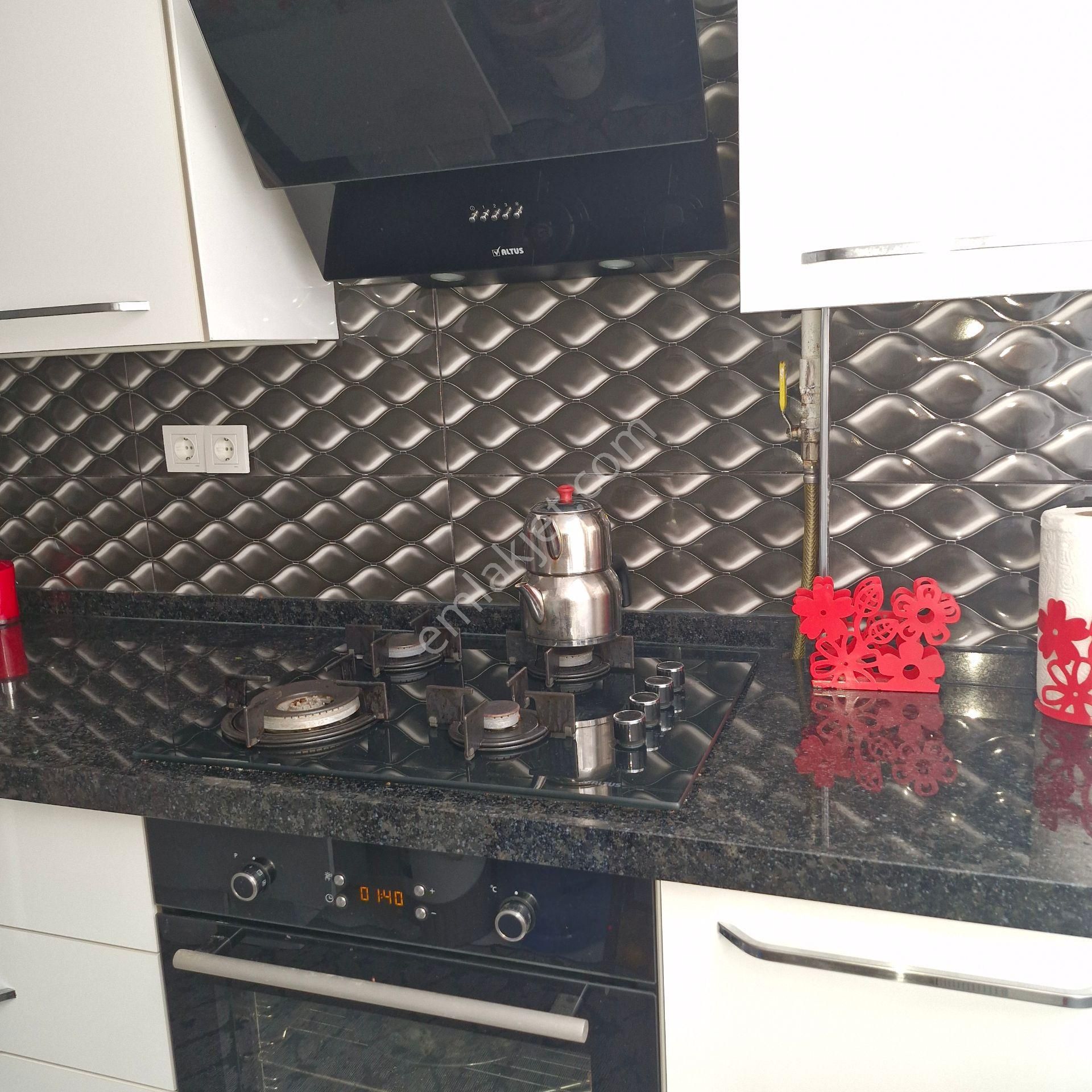 Akşenden Fatih Çapa Odabaşında Full Yapılı 2.kat Genç Binada 90m² 2+1 Satılık Daire - Görsel 10