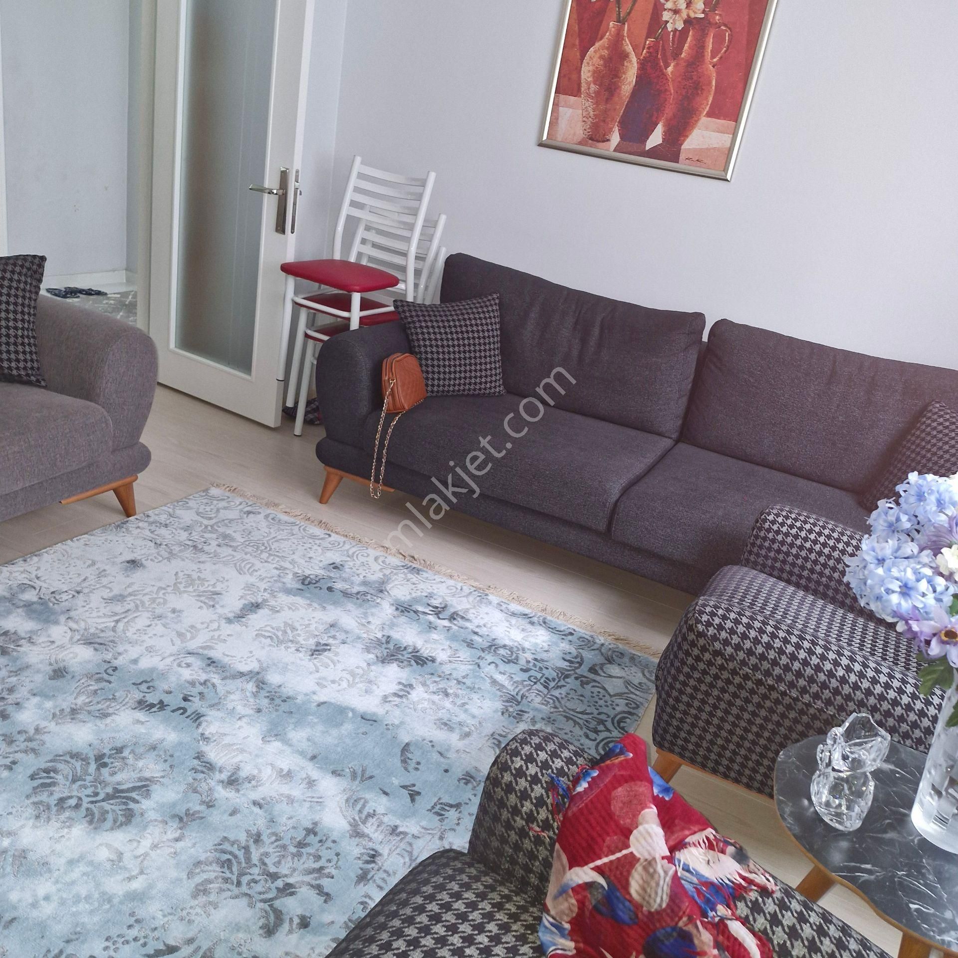 Akşenden Fatih Çapa Odabaşında Full Yapılı 2.kat Genç Binada 90m² 2+1 Satılık Daire - Görsel 5