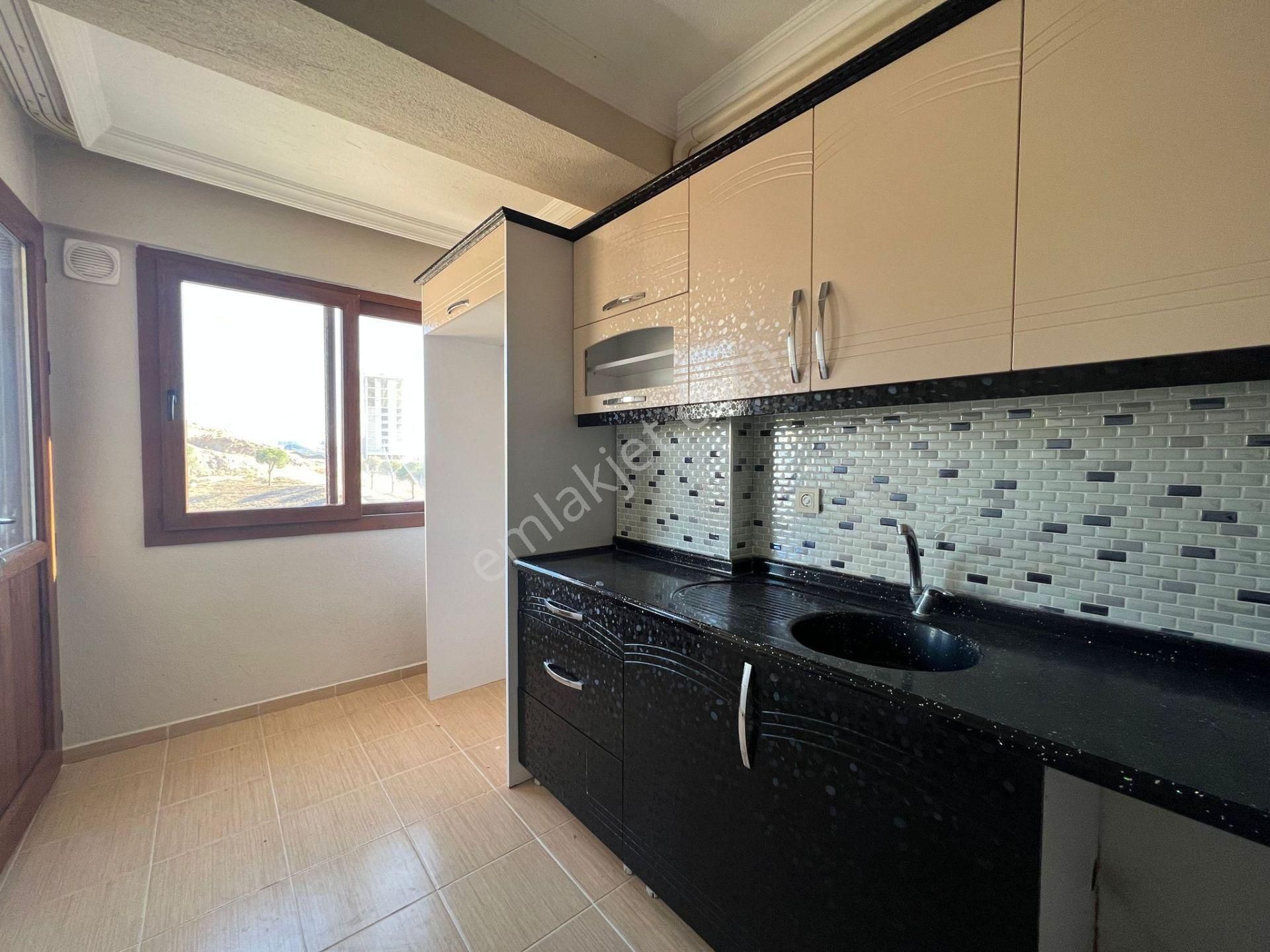 Hs'den Kaçırılmayacak Fırsat Menemen'de Satılık 3+1 - Görsel 5