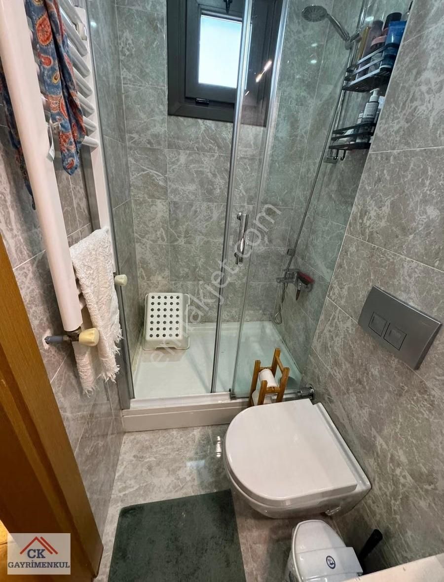 Ck'suadiye Minibüs Caddesi Üzerinde Balkonlu 80m2 2+1 2 Banyo - Görsel 16