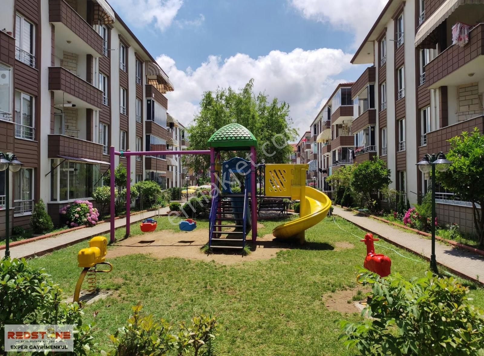Karasu'da Yaz Kış Oturulan Havuzlu Sitede Kiralık 2+1 Daire - Görsel 3