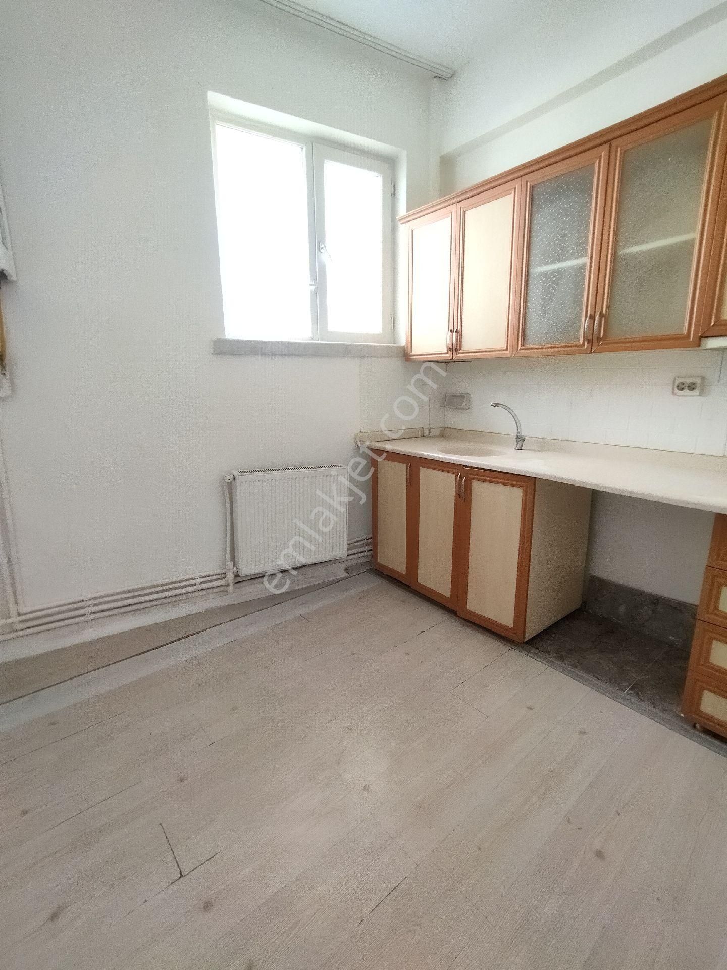 Danışmente Yürüme Mesafesinde Ön Cephe 3+1 Yüksek Giriş Daire - Görsel 28