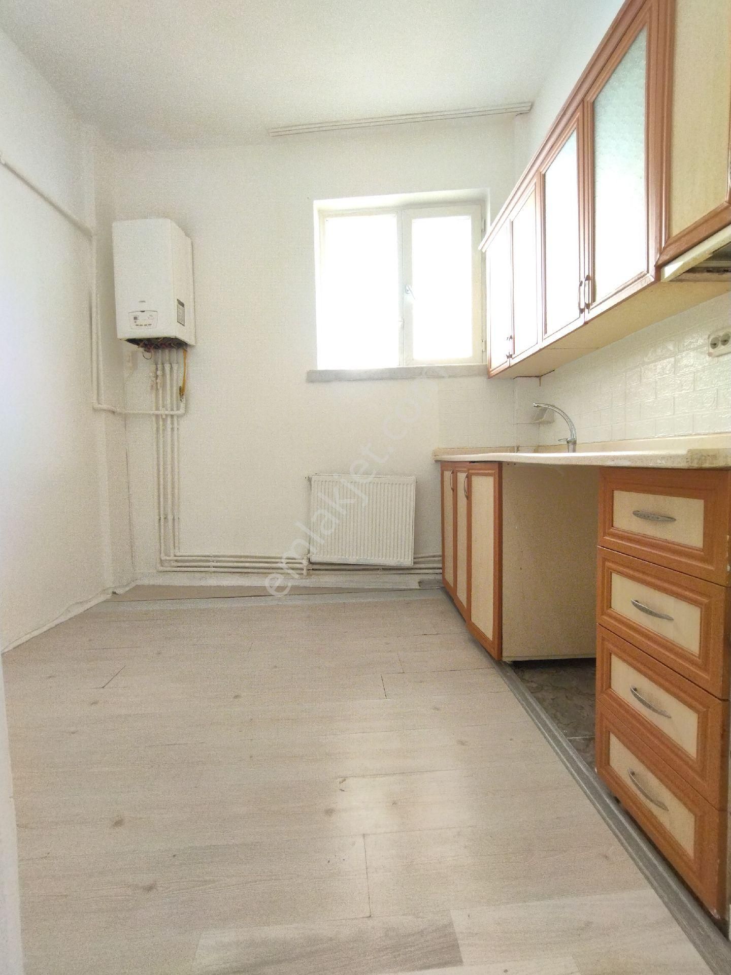 Danışmente Yürüme Mesafesinde Ön Cephe 3+1 Yüksek Giriş Daire - Görsel 27