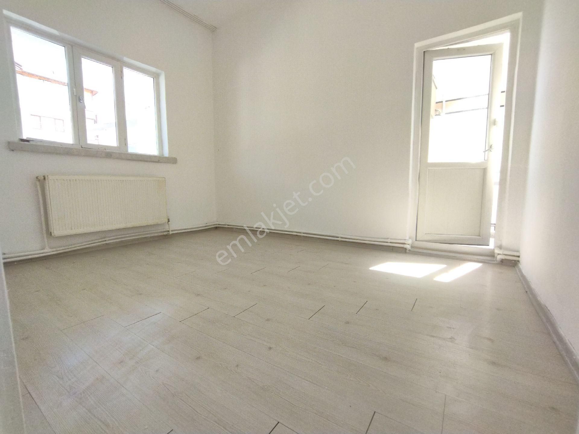 Danışmente Yürüme Mesafesinde Ön Cephe 3+1 Yüksek Giriş Daire - Görsel 21