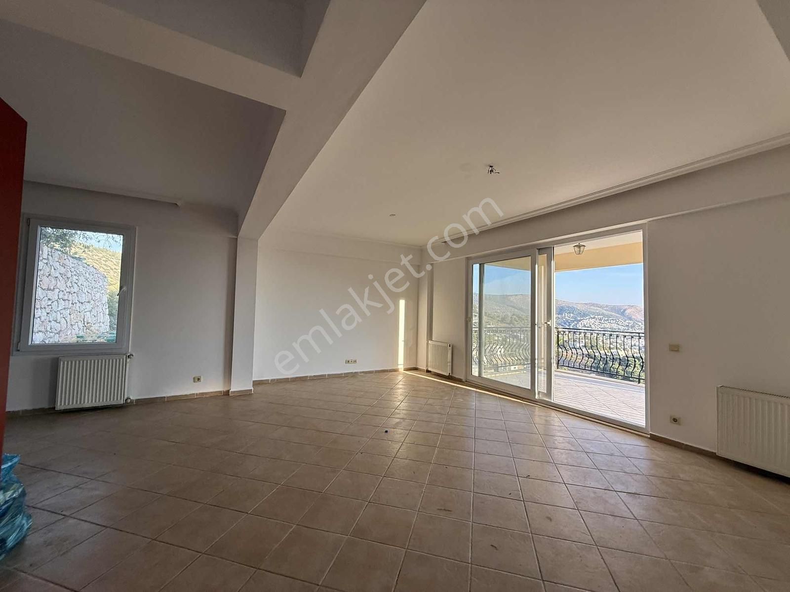 Bodrum Yokuşbaşı Kiralık Aylık Ödemeli Deniz Manzaralı Dubleks - Görsel 17