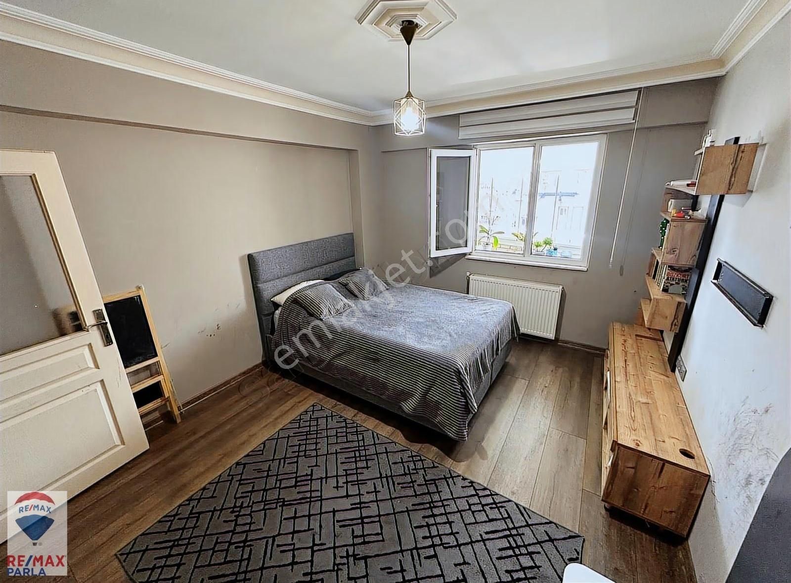 Yeni Mahalle Cağaloğlu 'na Cephe Ara Kat 3+1 Fırsat Acil - Görsel 28