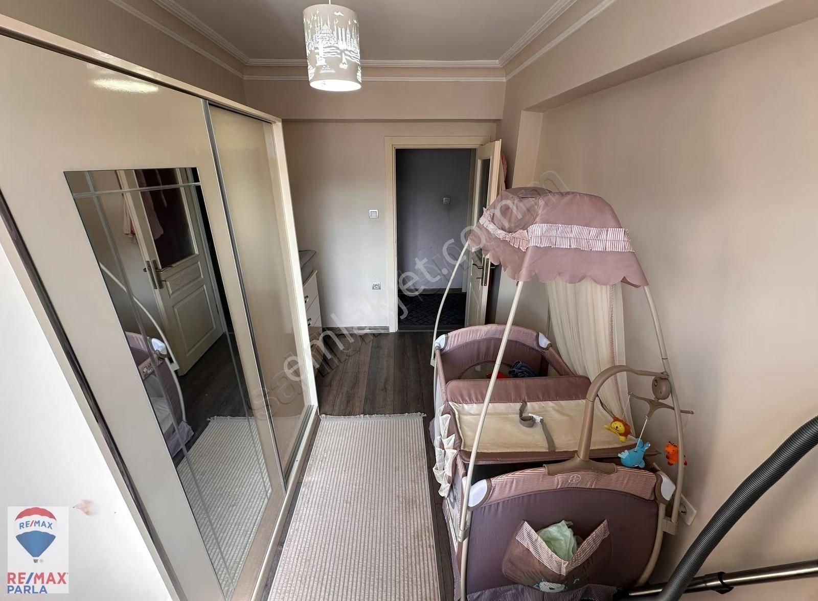 Yeni Mahalle Cağaloğlu 'na Cephe Ara Kat 3+1 Fırsat Acil - Görsel 29