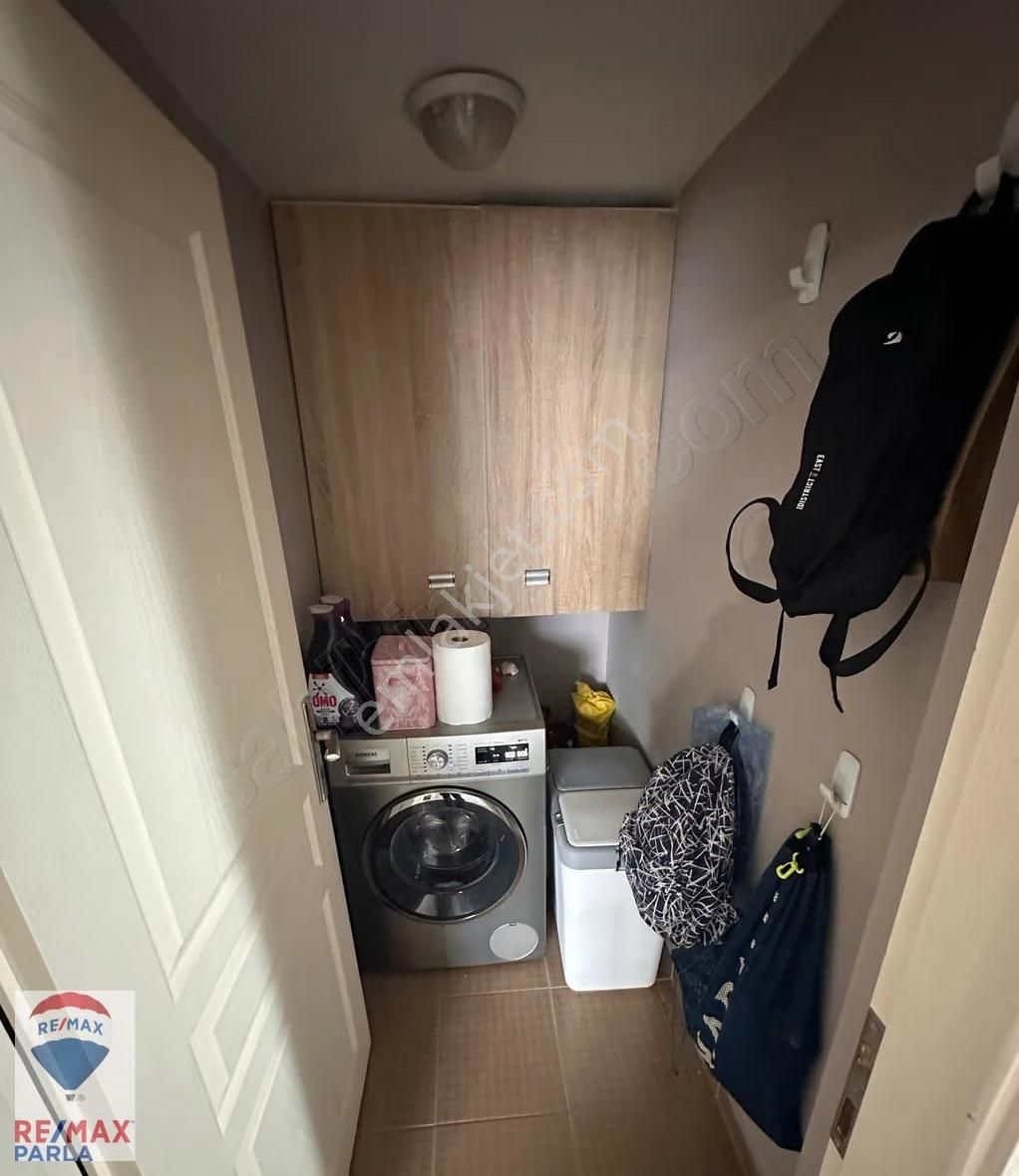 Yeni Mahalle Cağaloğlu 'na Cephe Ara Kat 3+1 Fırsat Acil - Görsel 7