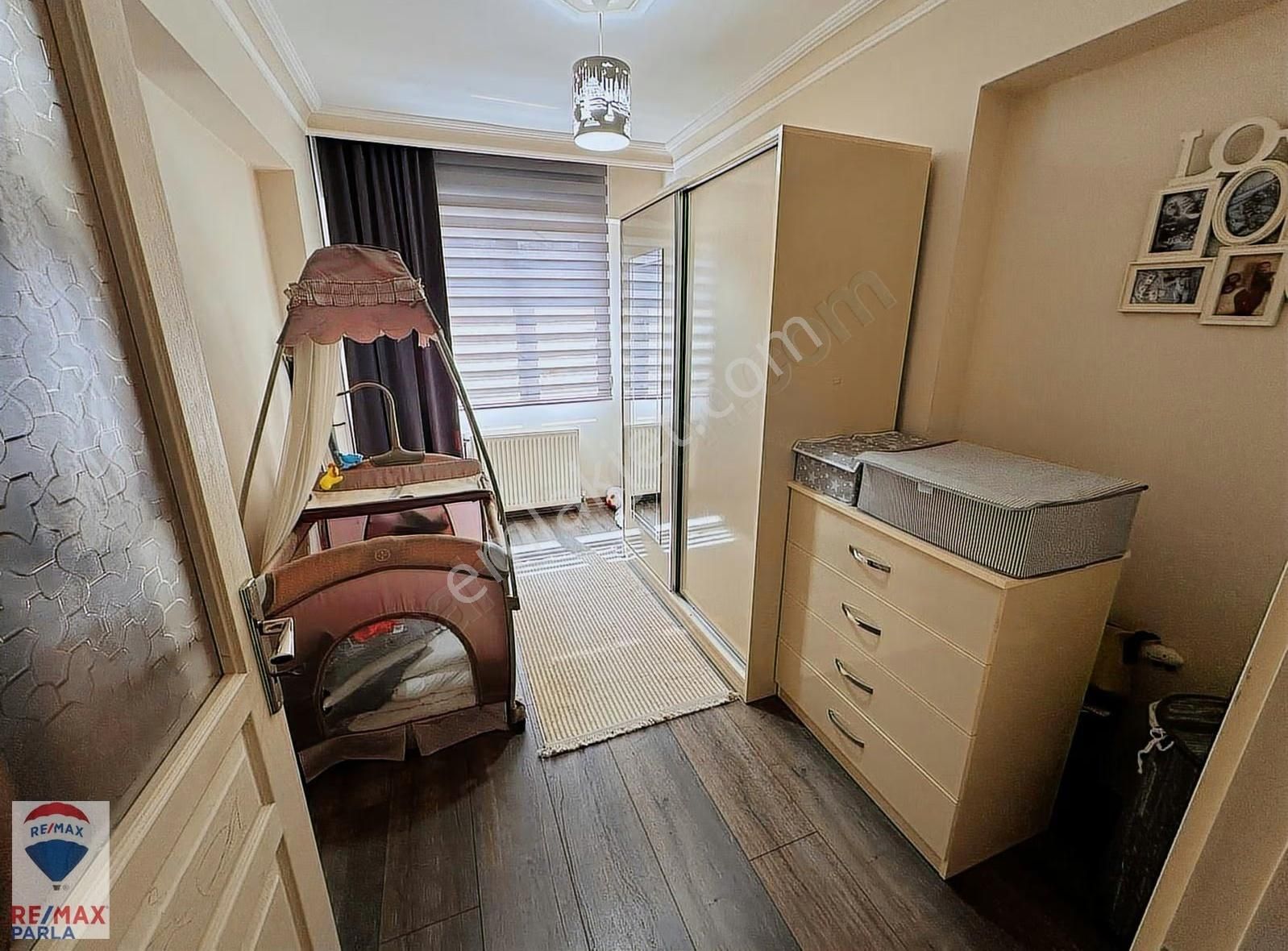 Yeni Mahalle Cağaloğlu 'na Cephe Ara Kat 3+1 Fırsat Acil - Görsel 21