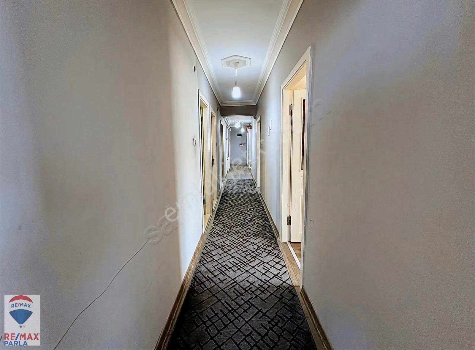 Yeni Mahalle Cağaloğlu 'na Cephe Ara Kat 3+1 Fırsat Acil - Görsel 31