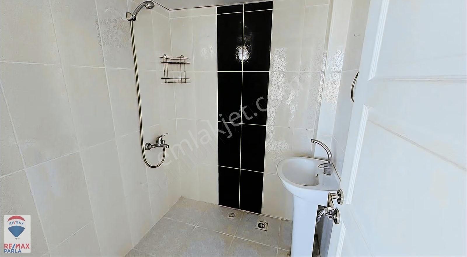 Remax Rabia'dan Yenimahalle 3+1 Satılık Daire - Görsel 7