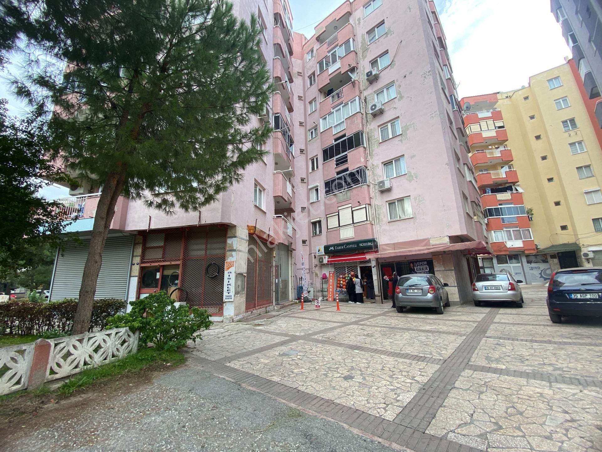 Bayraklı İlçe Milli Eğitim Müdürlüğü Yanında Devren Kiralık Kırtasiye - Görsel 20