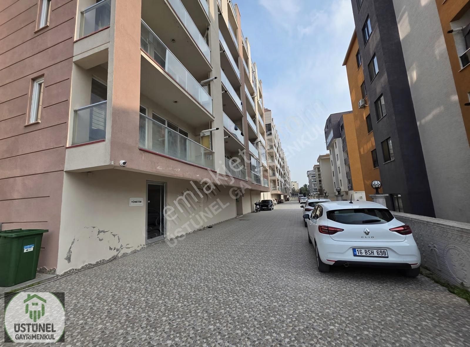 Üstünel'den Dumlupınar'da Site İçi Manzaralı Lüks Tasarım 1+1 - Görsel 22