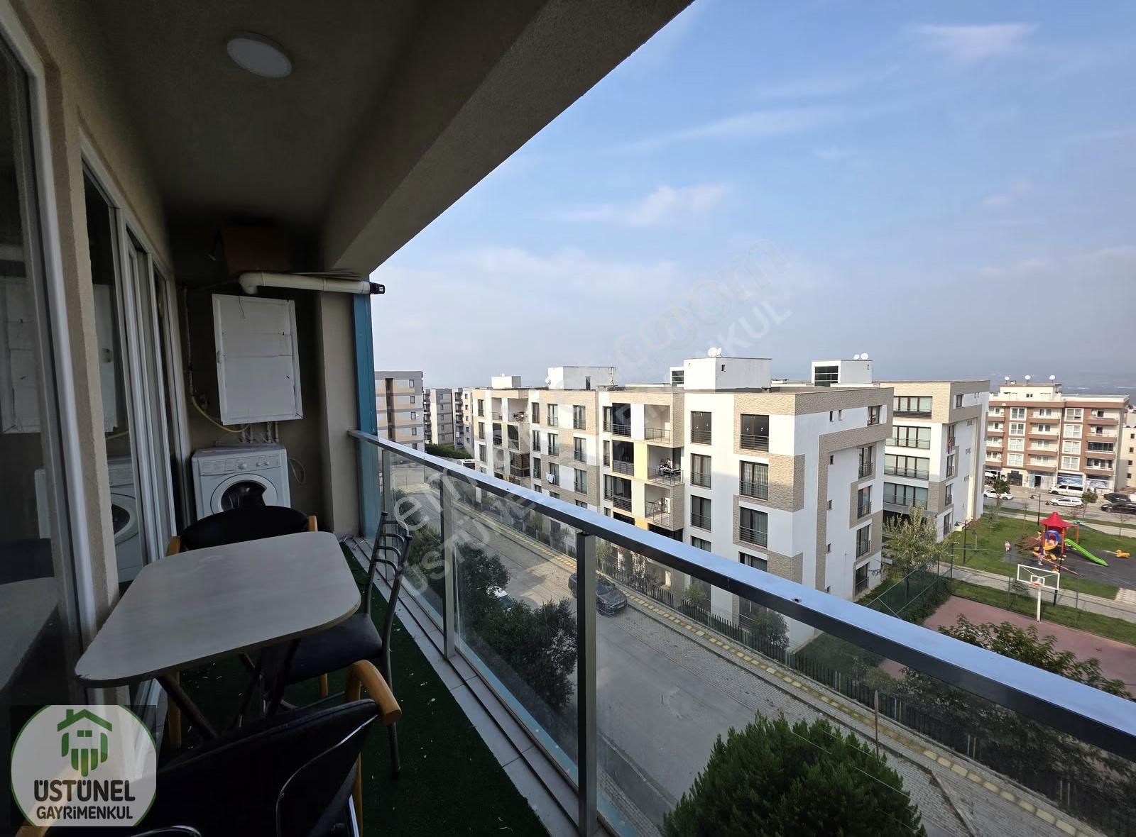 Üstünel'den Dumlupınar'da Site İçi Manzaralı Lüks Tasarım 1+1 - Görsel 20