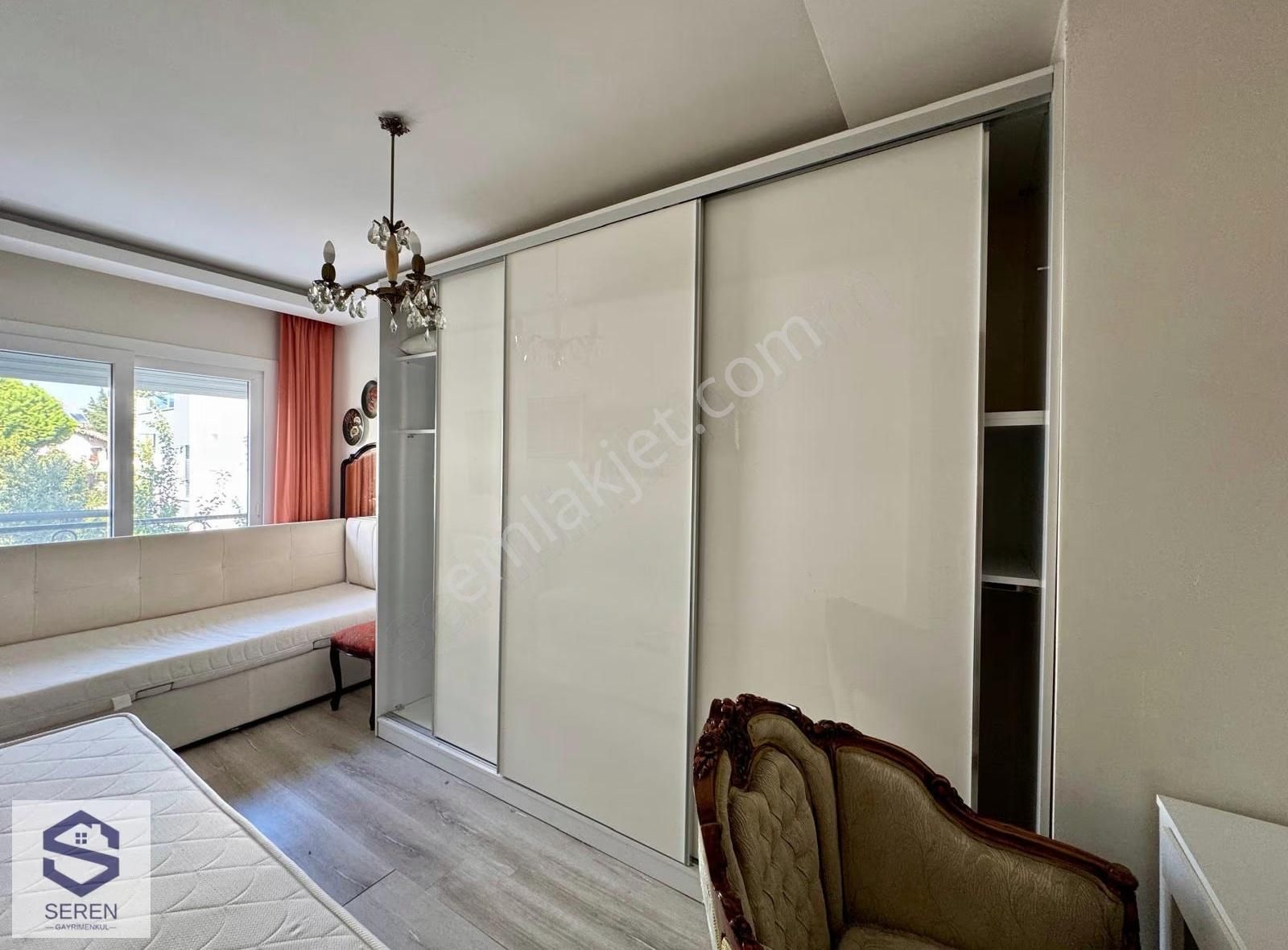 Sığacık Mah Yatırıma Uygun Tek Tapuda 3 Daireli Satılık Villa - Görsel 13