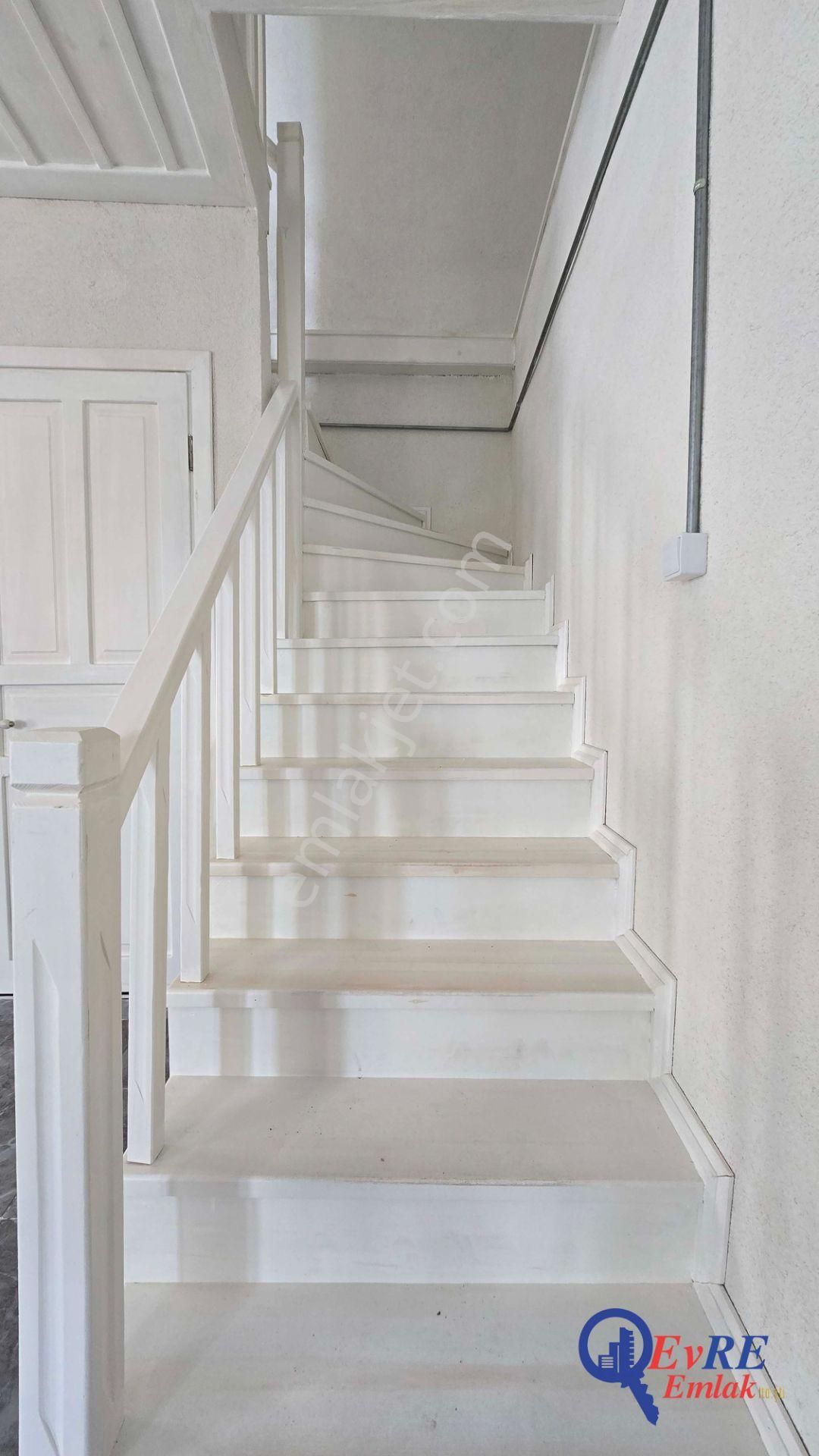 Evre Emlaktan Cundada Deniz Manzaralı Ve Bahçeli 2+1 Taş Ev - Görsel 21