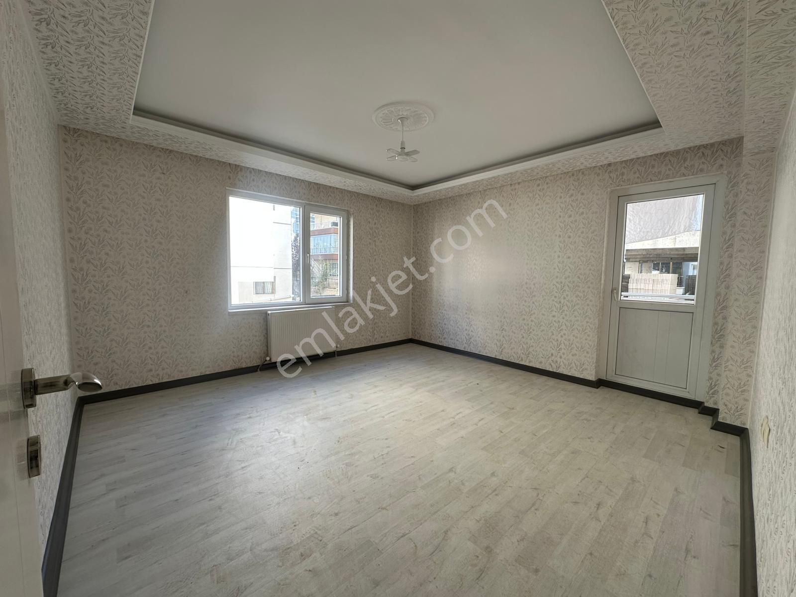 Beşikkaya'da Asansörlü 2.katta 3+1 Satılık Daire !! - Görsel 7