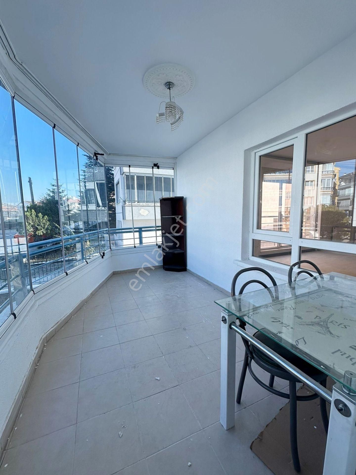 Beşikkaya'da Asansörlü 2.katta 3+1 Satılık Daire !! - Görsel 25